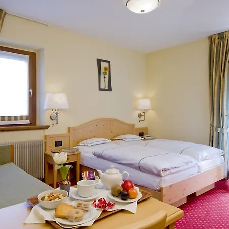 Otel Del Bosco 3*